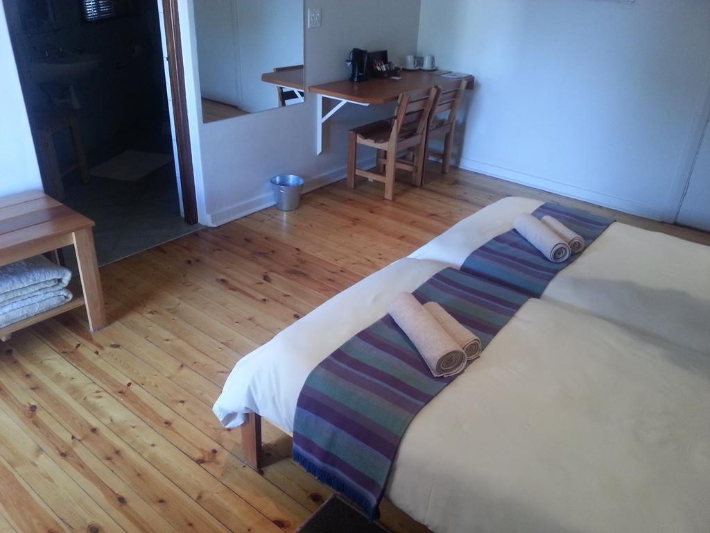 Bahnhof Hotel Aus Esterno foto