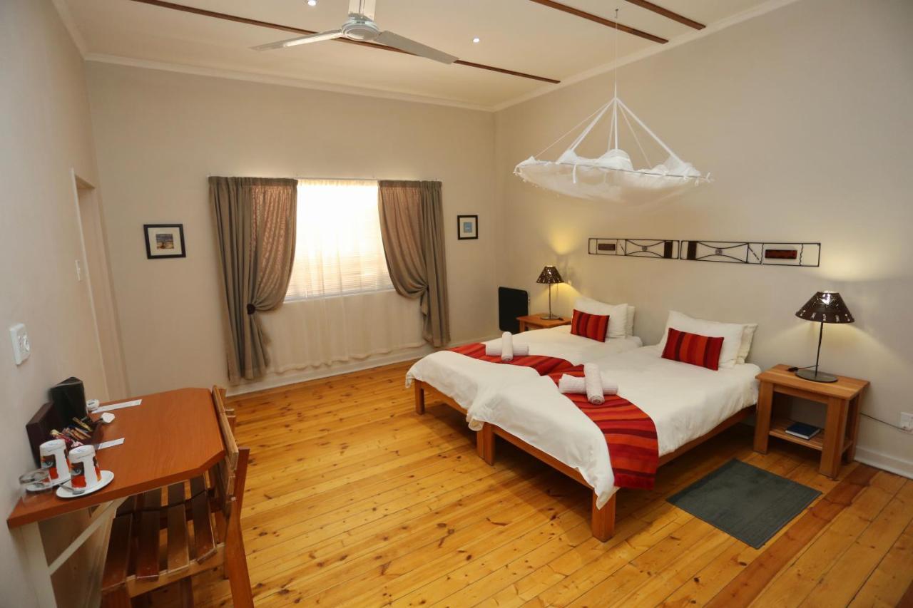 Bahnhof Hotel Aus Esterno foto
